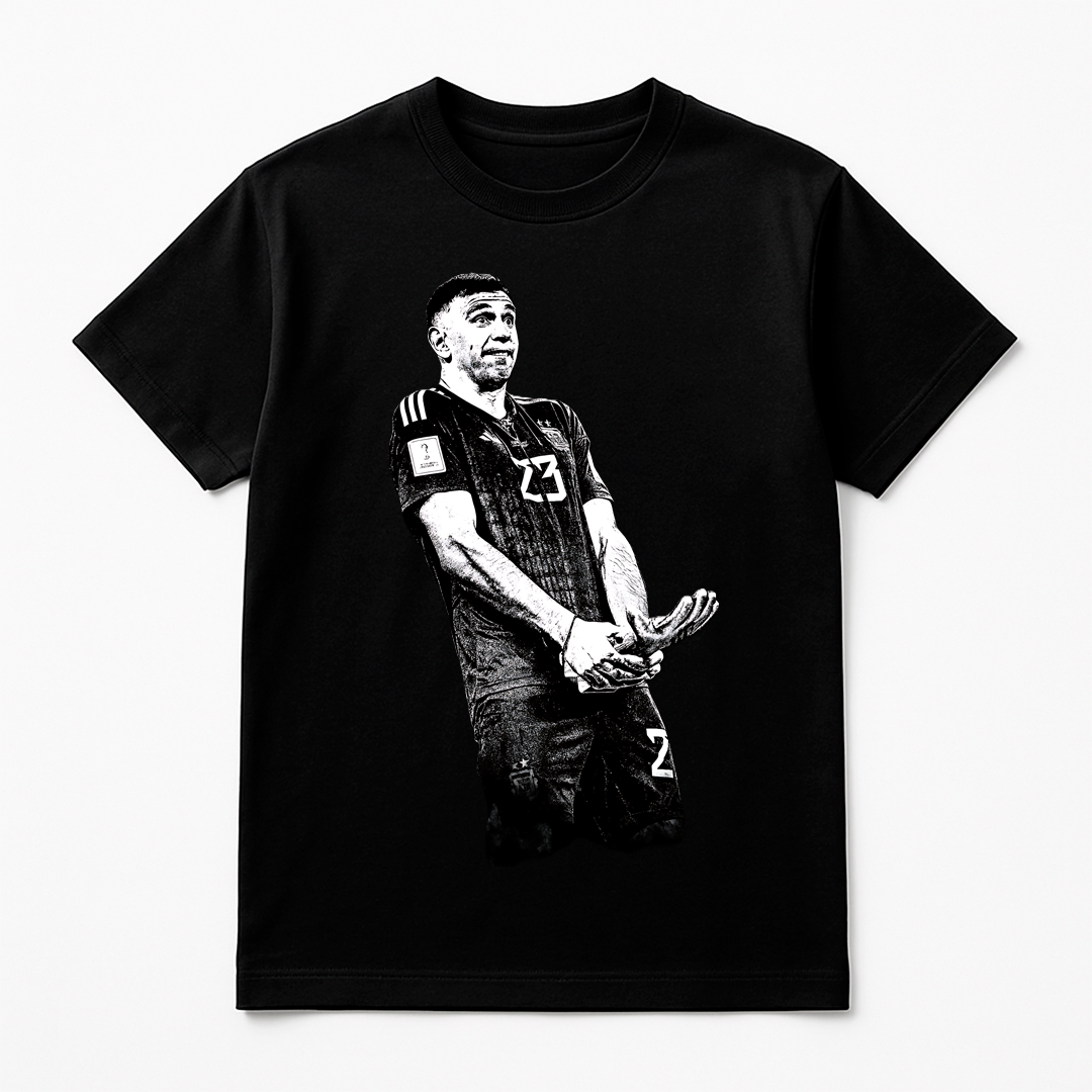 Halftone Lab - Argentina Dibu Martinez MON030 - Black Tee