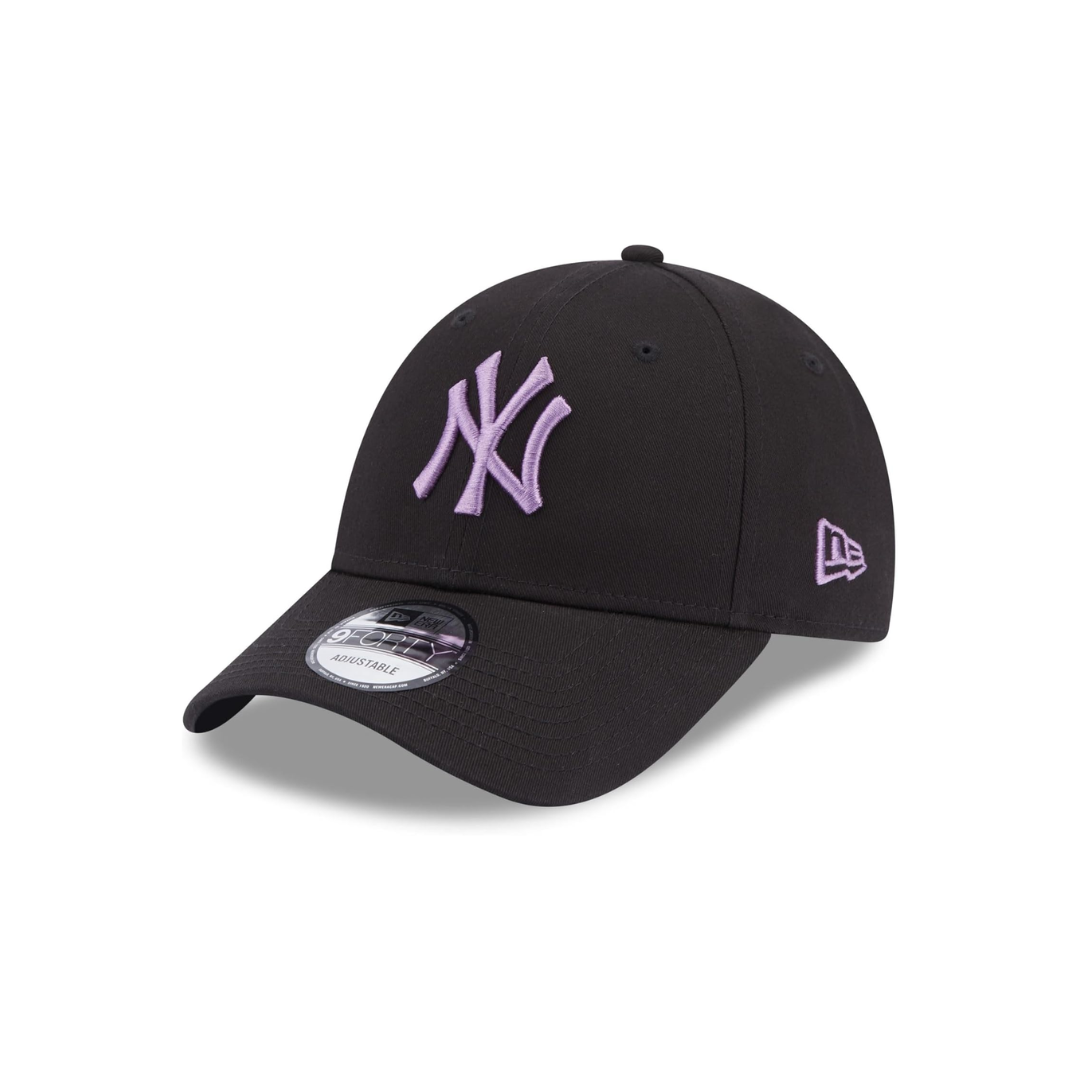 NEW ERA 9FORTY LEAGUE ESSENTIAL MLB YANKEES BLACK - PURPLE OSFA