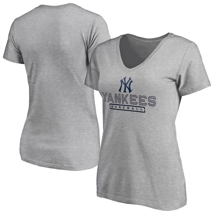 New York Yankees Women's Evanston Stencil V-Neck T-Shirt - Gray